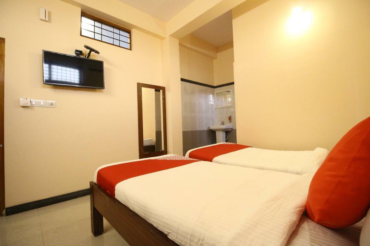 Oyo Flagship 30734 Jeevan Lodge Shivamogga Exteriör bild
