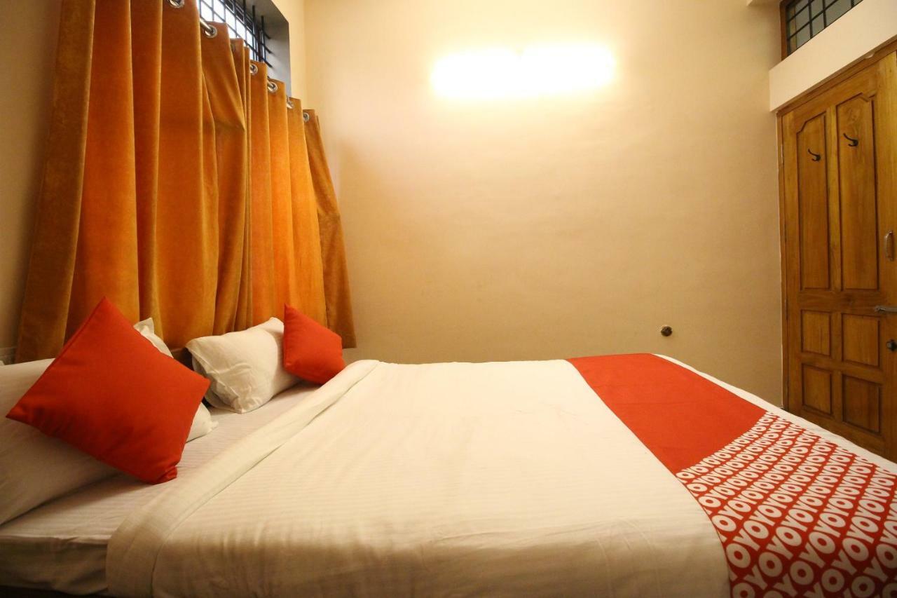 Oyo Flagship 30734 Jeevan Lodge Shivamogga Exteriör bild